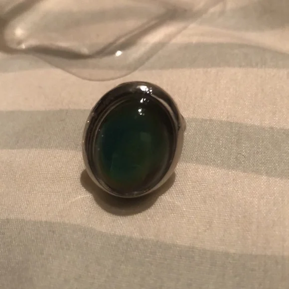Mood ring - Picture 4 of 5
